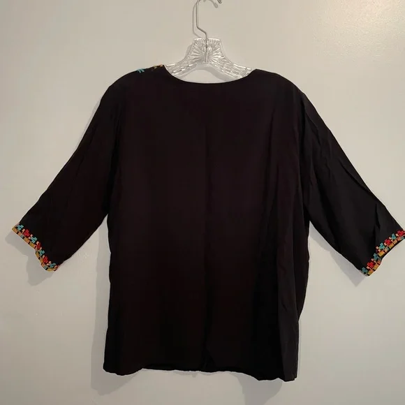 Embroidered Colorful Bold Floral Women's Blouse Shirt Black V-Neck Southwestern - Picture 5 of 16